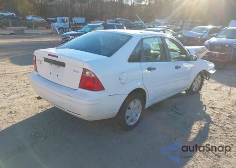 2006 Ford Focus Zx4 z USA, uszkodzony, nr VIN 1FAHP34N56W195224